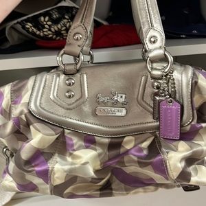Beautiful Coach hand bag for a lovely day out